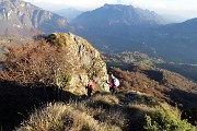47 Scendendo dalla cresta di vetta